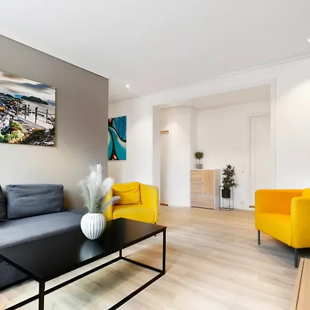 4 Bedroom In Apartamento *